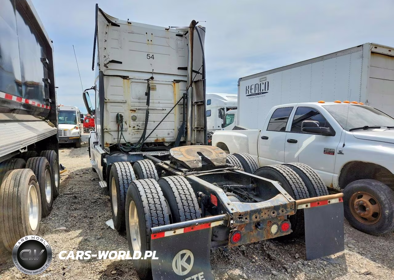 2014 Volvo Vn Vnl - Semi Truck VIN:4V4NC9EHXEN169859 - 2