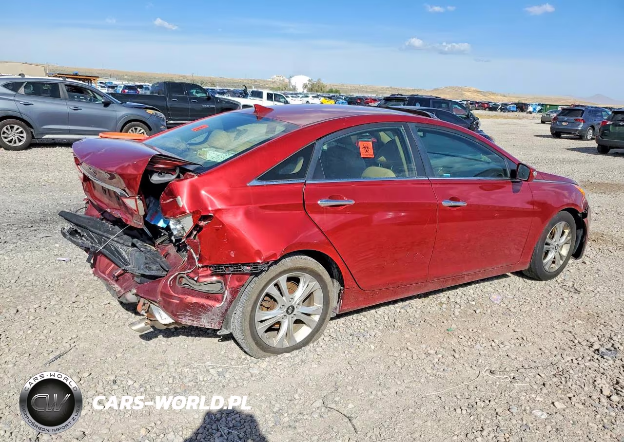 2013 Hyundai Sonata Limited VIN:5NPEC4ACXDH655465 - 3