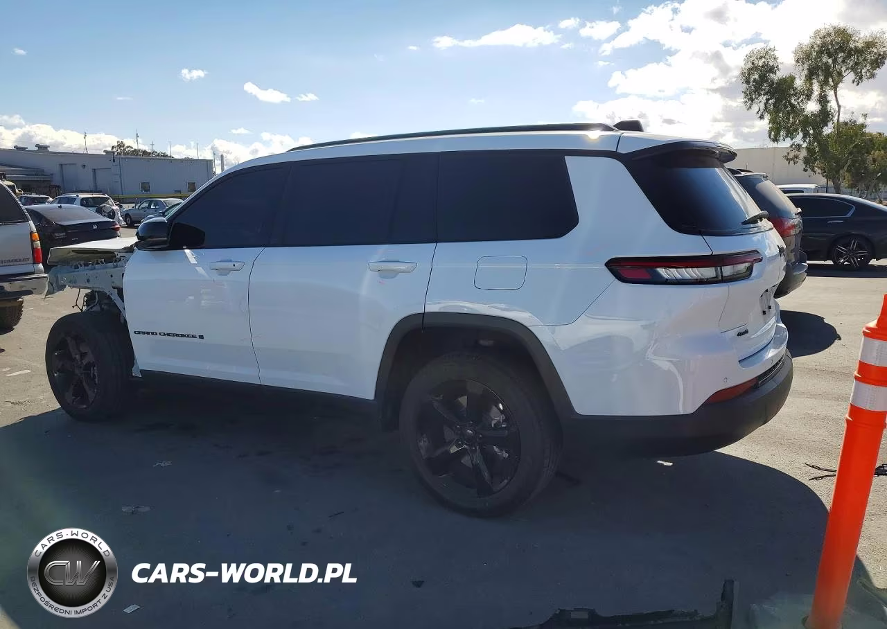 2023 Jeep Grand Cherokee L Laredo VIN:1C4RJKAGXP8831013 - 2
