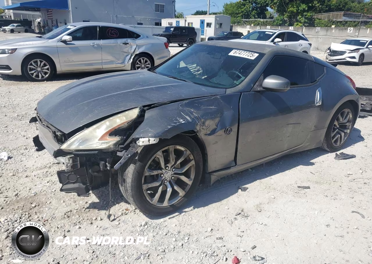 2014 Nissan 370Z Base