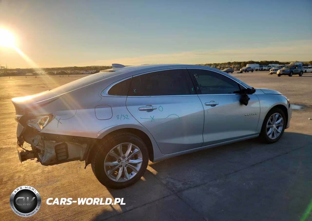 2019 Chevrolet Malibu Lt VIN:1G1ZD5STXKF170584 - 3