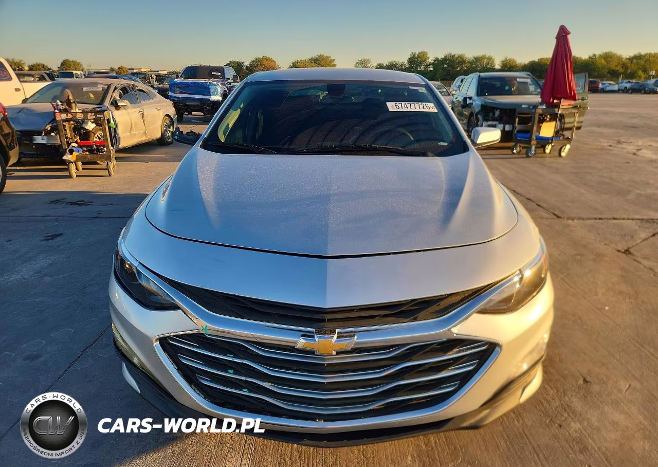 2019 Chevrolet Malibu Lt VIN:1G1ZD5STXKF170584 - 5