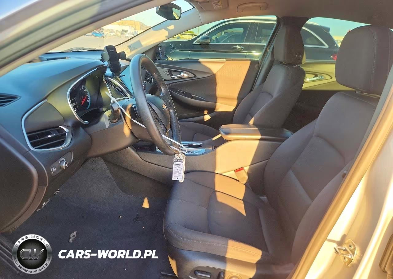 2019 Chevrolet Malibu Lt VIN:1G1ZD5STXKF170584 - 7