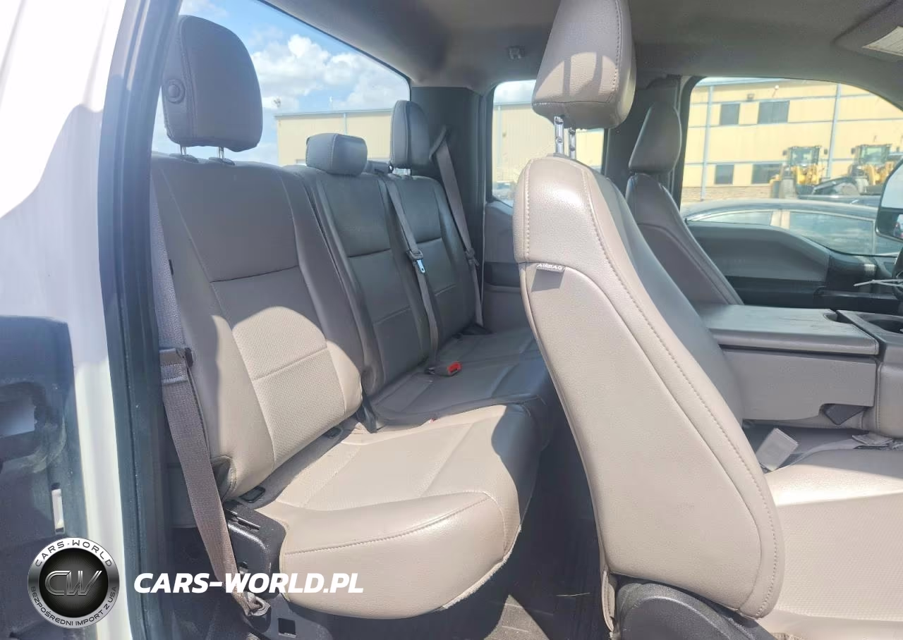 2018 Ford F250 Super Duty VIN:1FT7X2B61JEC66672 - 10