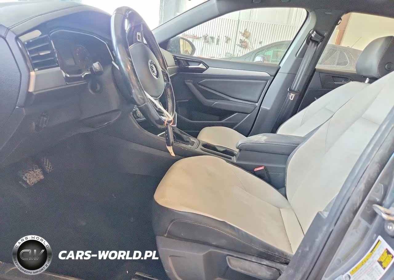 2019 Volkswagen Jetta S VIN:3VWC57BU1KM041385 - 7