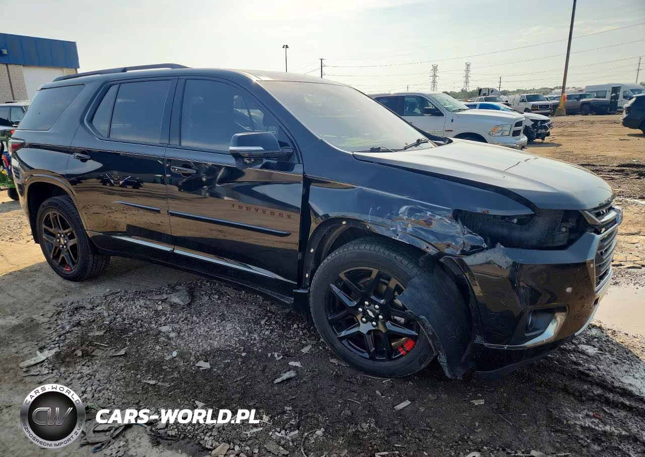 2020 Chevrolet Traverse Premier VIN:1GNERKKW5LJ108273 - 4