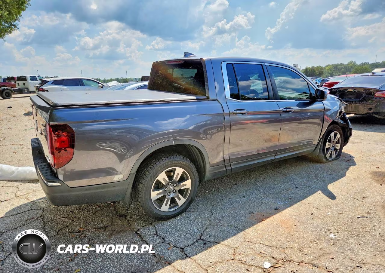 2017 Honda Ridgeline Rtl VIN:5FPYK3F53HB008728 - 3