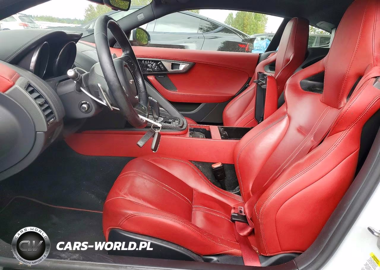 2016 Jaguar F-Type R VIN:SAJWJ6DL0GMK24369 - 7