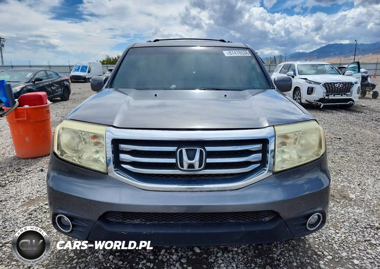 2012 Honda Pilot Touring VIN:5FNYF4H98CB501350 - 5
