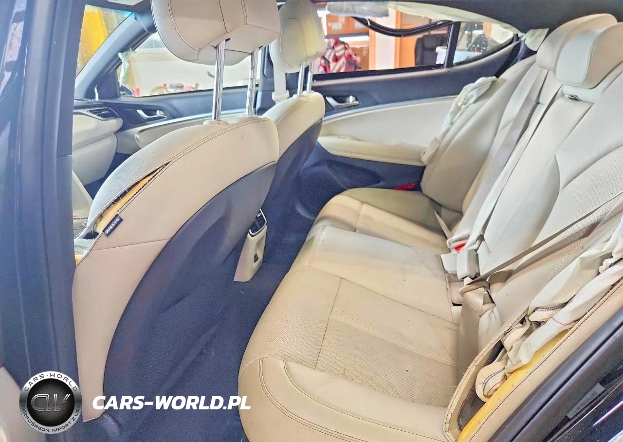 2024 Genesis G70 2.5T Standard VIN:KMTG34SCXRU142562 - 10