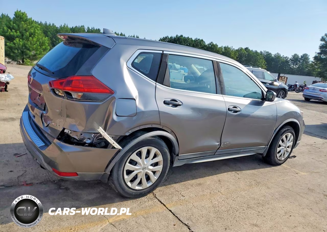 2019 Nissan Rogue S VIN:KNMAT2MV2KP508803 - 3