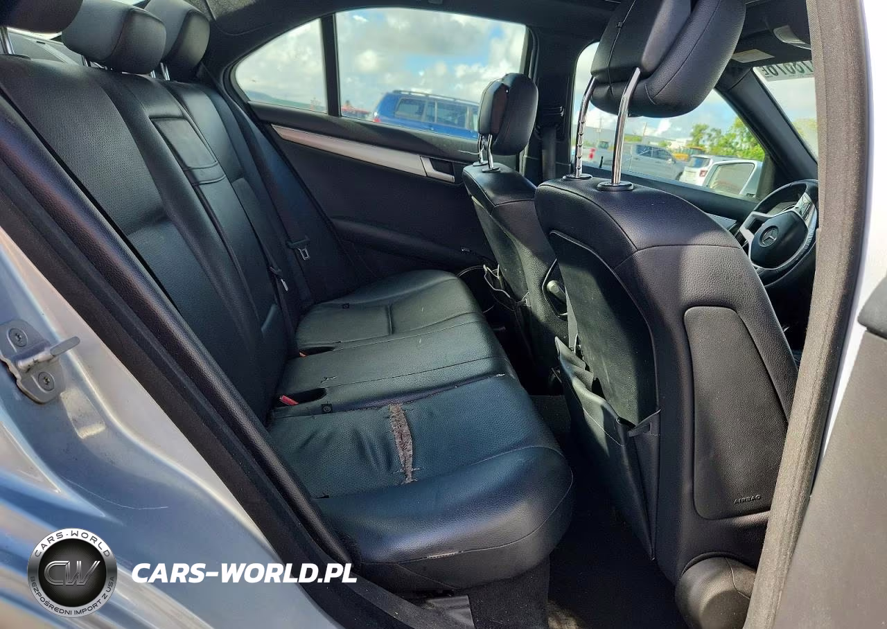 2013 Mercedes-Benz C 250 VIN:WDDGF4HBXDA767645 - 10