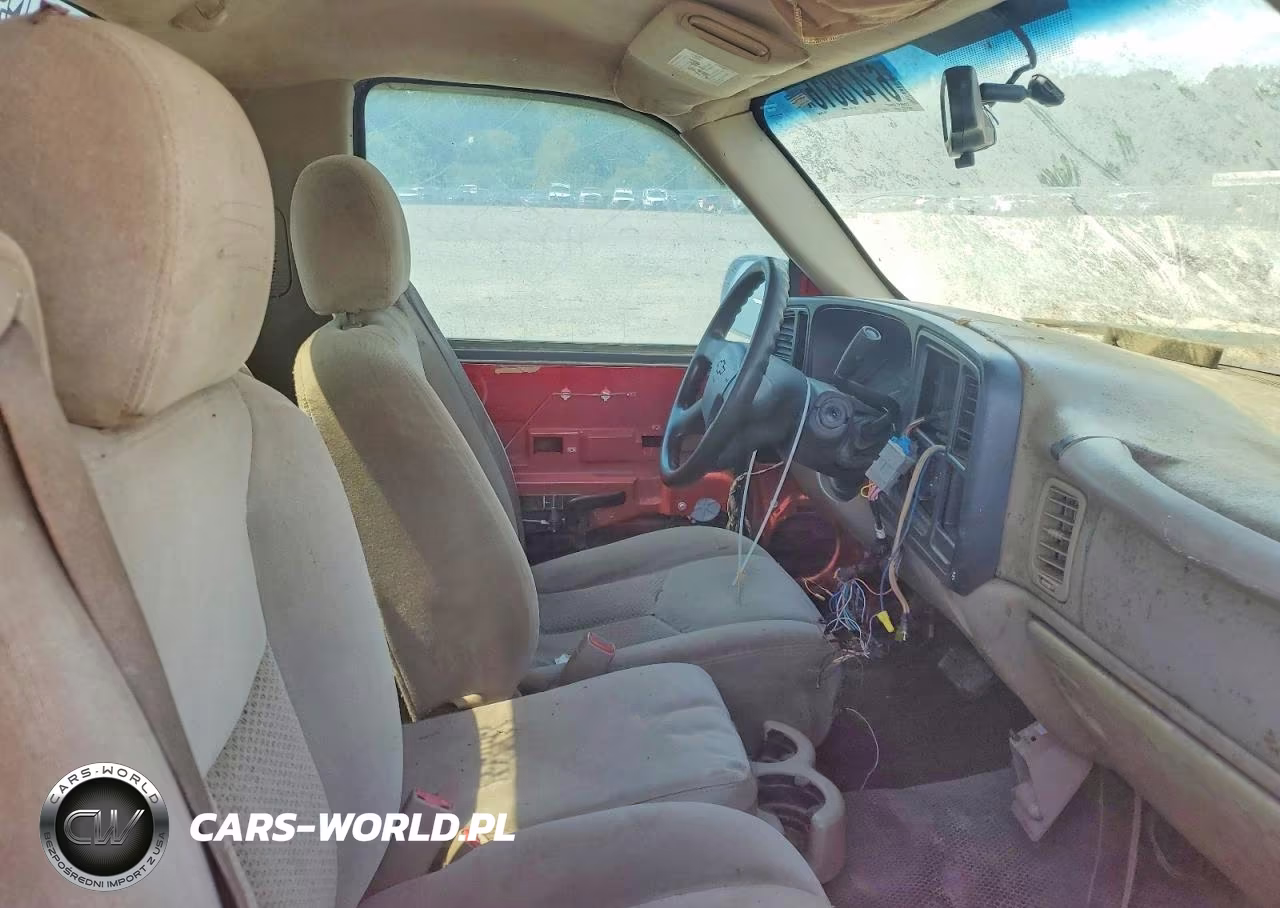 2005 Chevrolet Silverado C1500 VIN:1GCEC14X45Z306096 - 10