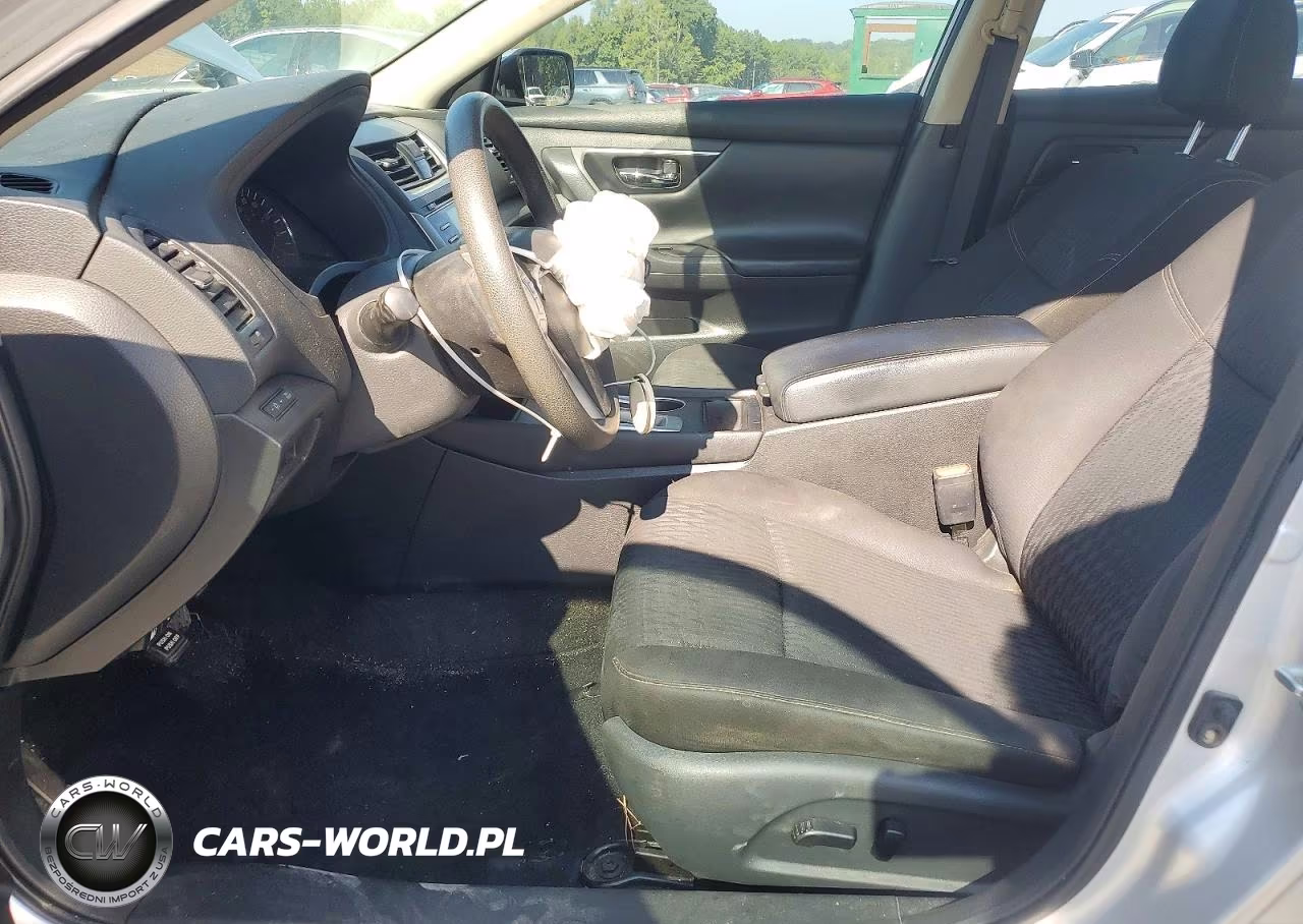 2018 Nissan Altima 2.5 S VIN:1N4AL3AP0JC247095 - 7