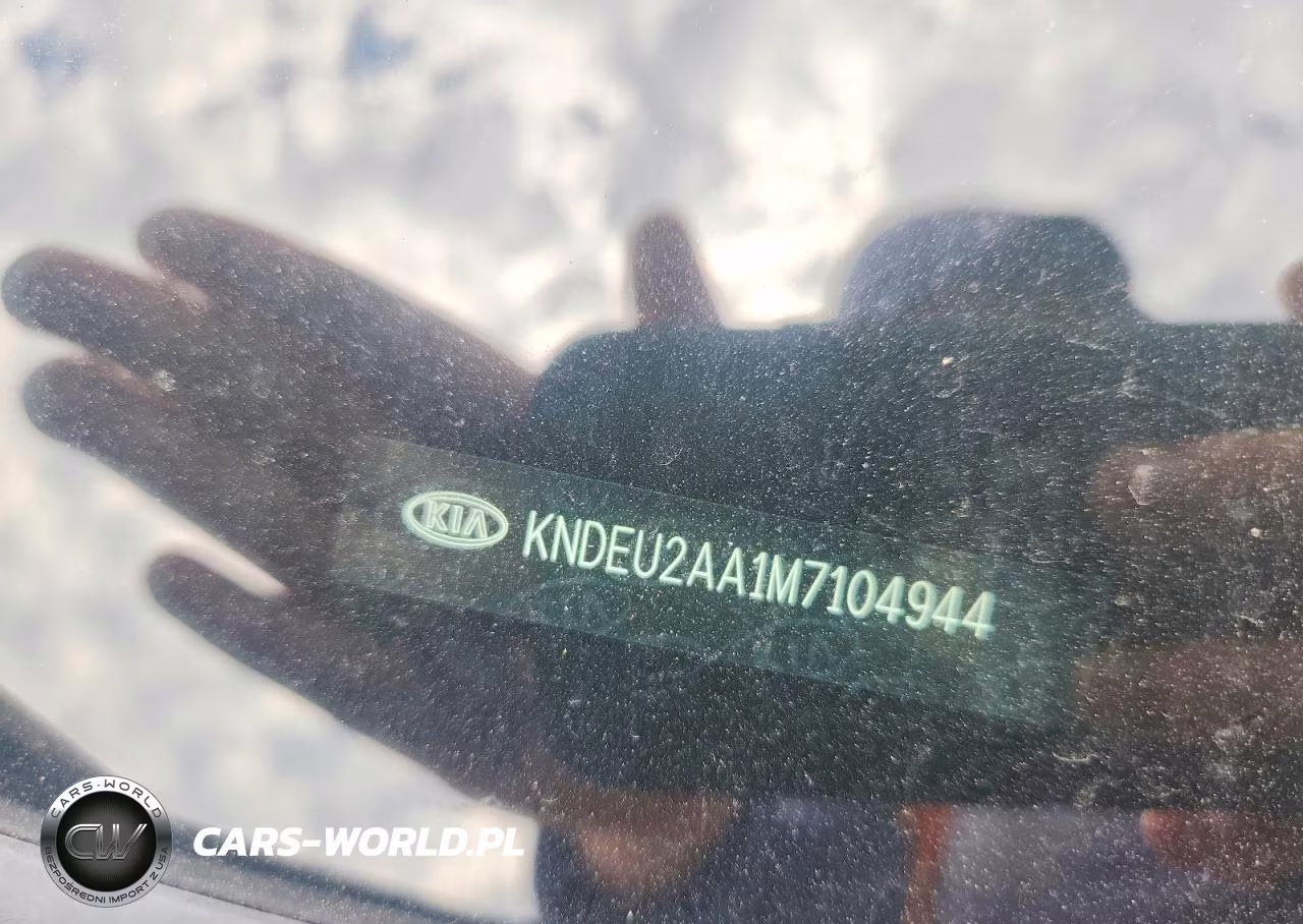 2021 Kia Seltos S VIN:KNDEU2AA1M7104944 - 12