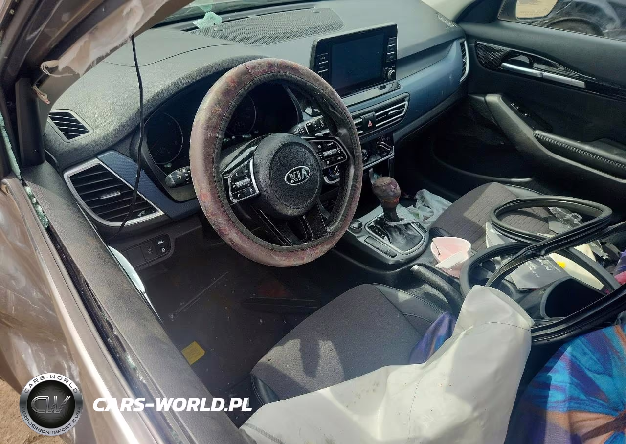 2021 Kia Seltos S VIN:KNDEU2AA1M7104944 - 8