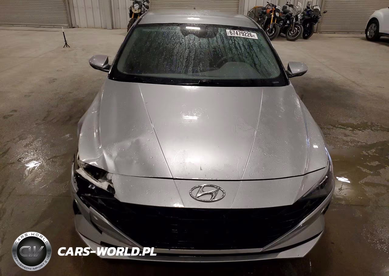 2022 Hyundai Elantra Sel VIN:5NPLM4AG9NH077349 - 5