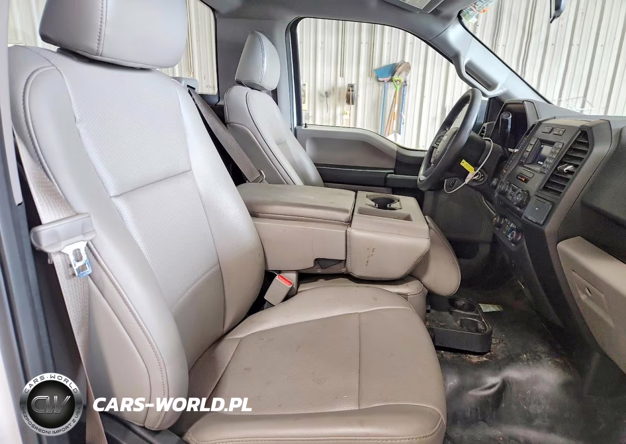 2017 Ford F150 VIN:1FTMF1EP5HKE03242 - 10