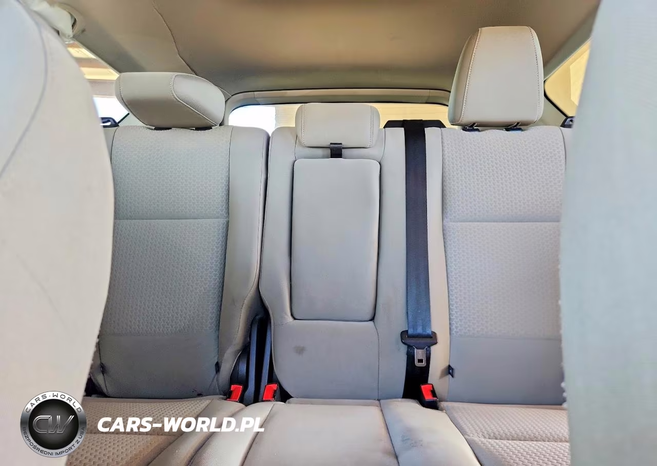 2019 Ford Escape Se VIN:1FMCU0GDXKUC19243 - 10