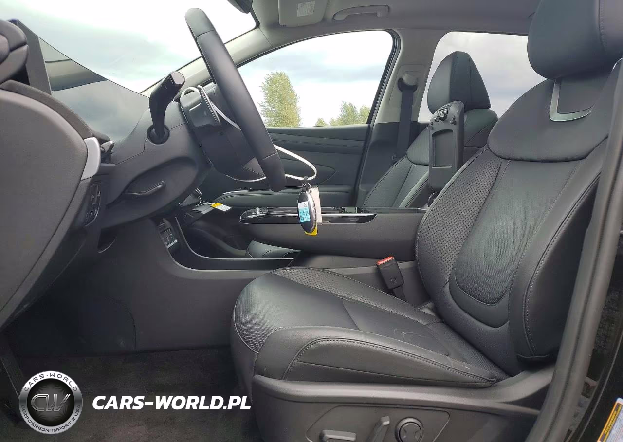 2026 Hyundai Tucson Hybrid Limited VIN:KM8JEDD14TU520646 - 7