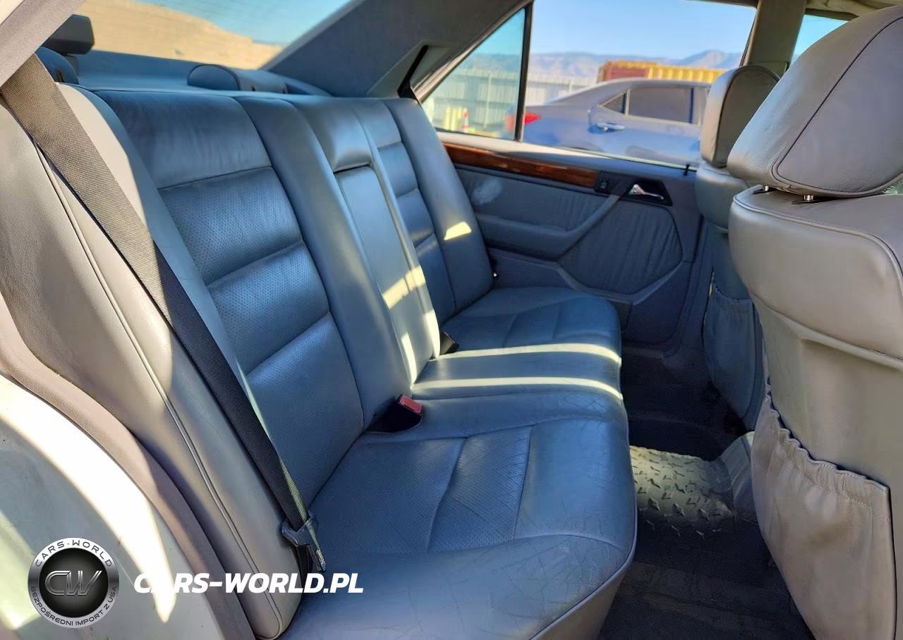 1994 Mercedes-Benz E 320 VIN:WDBEA32E1RC104813 - 10