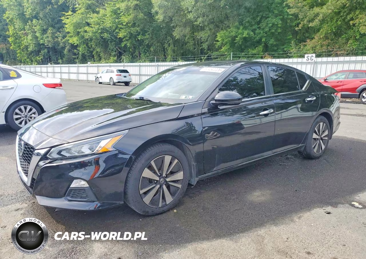 2021 Nissan Altima Sv – zdjęcie 1 z 12