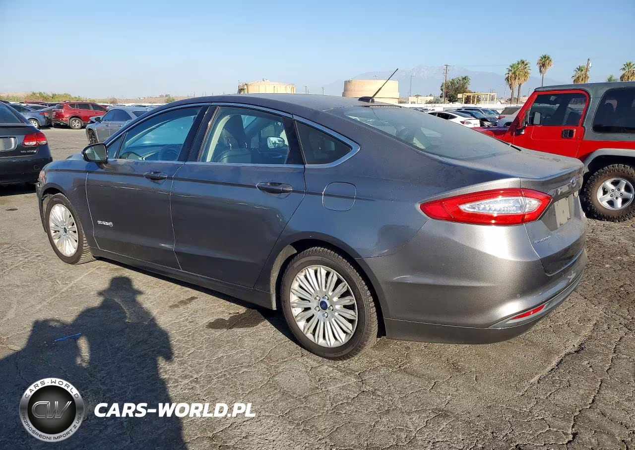 2014 Ford Fusion Se Hybrid VIN:3FA6P0LU8ER316621 - 2