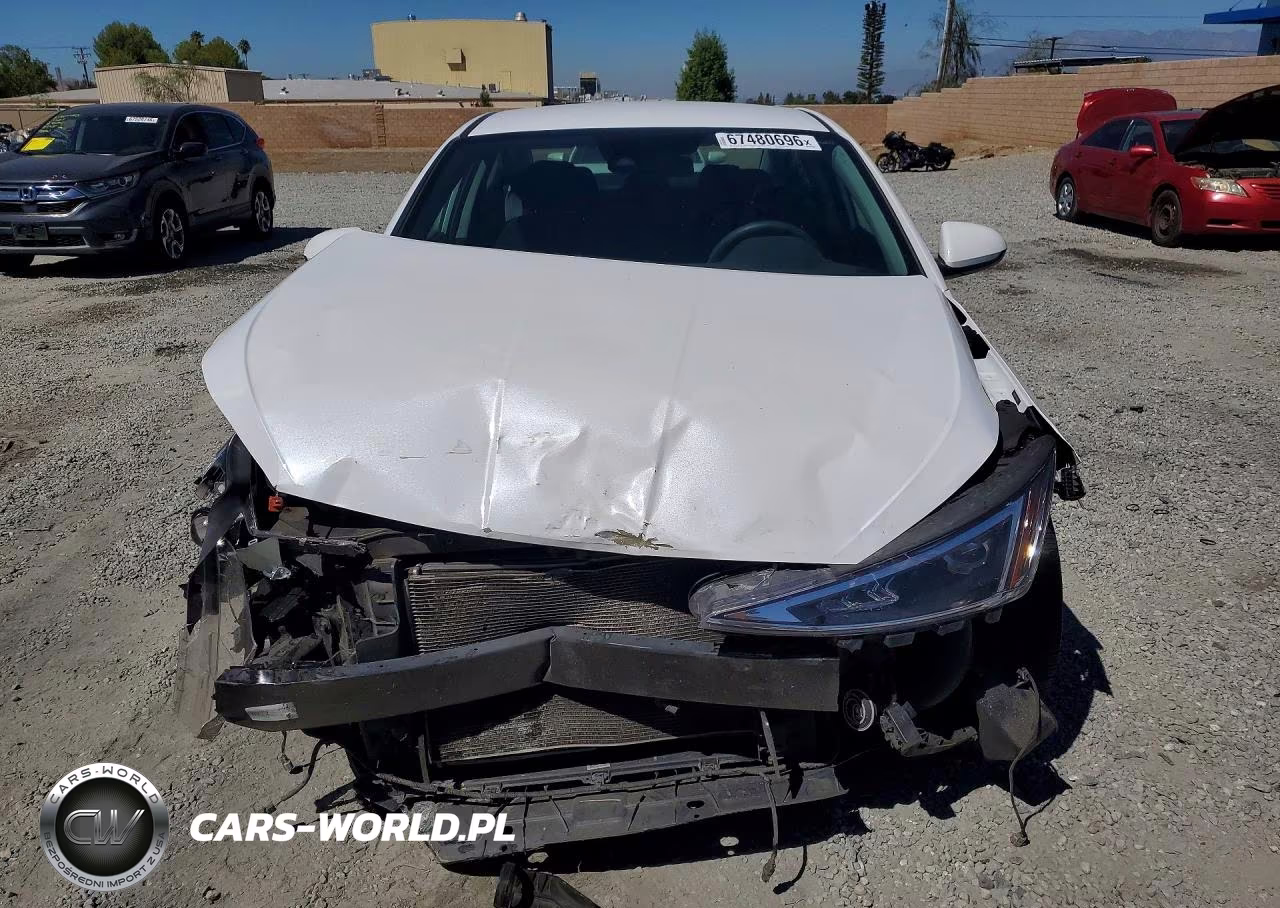 2020 Hyundai Elantra Sel VIN:5NPD84LF3LH522422 - 5