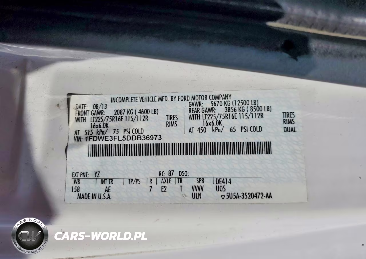 2013 Ford Econoline E350 Super Duty Cutaway Van VIN:1FDWE3FL5DDB36973 - 13