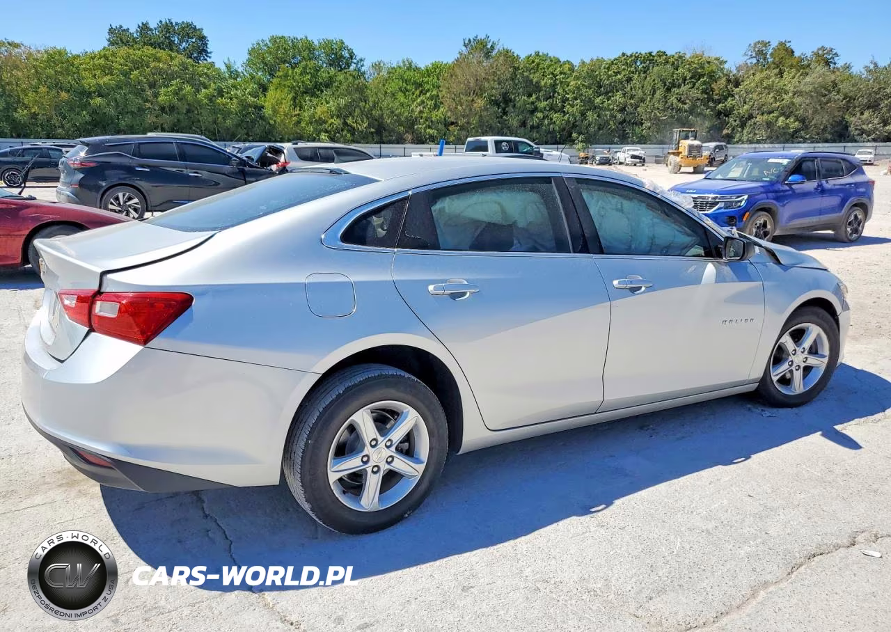 2019 Chevrolet Malibu Ls VIN:1G1ZC5STXKF208687 - 3