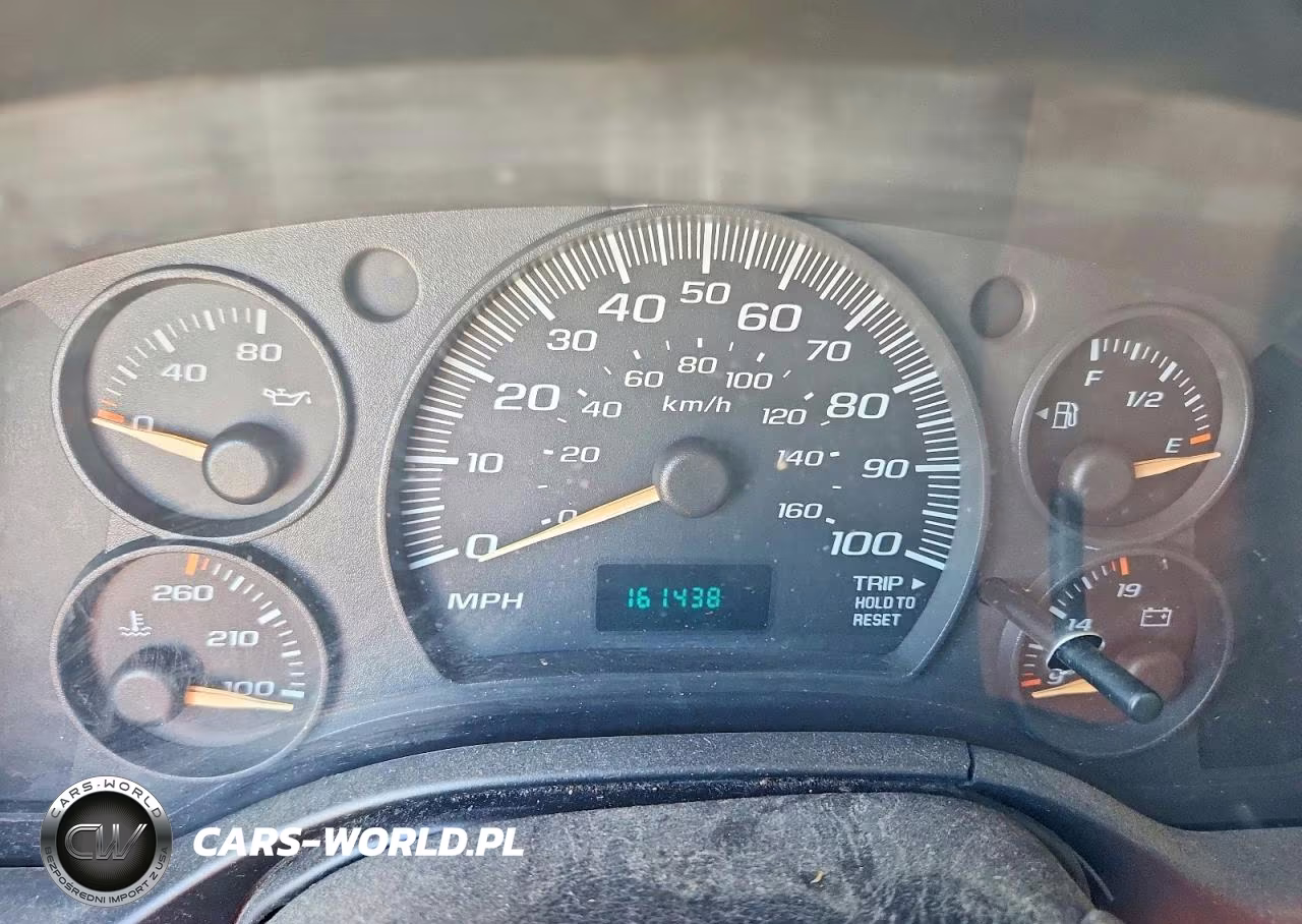 2006 Chevrolet Express G2500 VIN:1GCGG25V861177778 - 9
