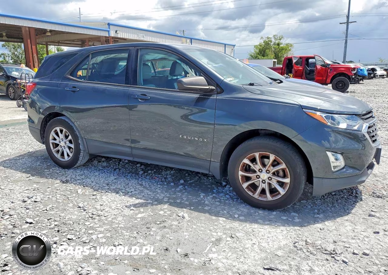 2018 Chevrolet Equinox Ls VIN:3GNAXHEV4JS641530 - 4