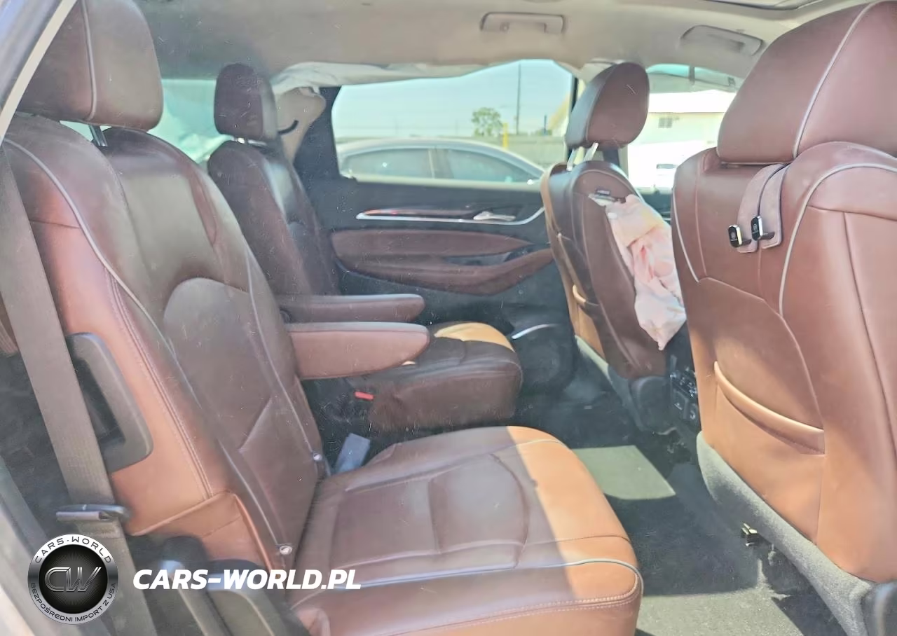 2019 Buick Enclave Avenir VIN:5GAEVCKW1KJ124836 - 11