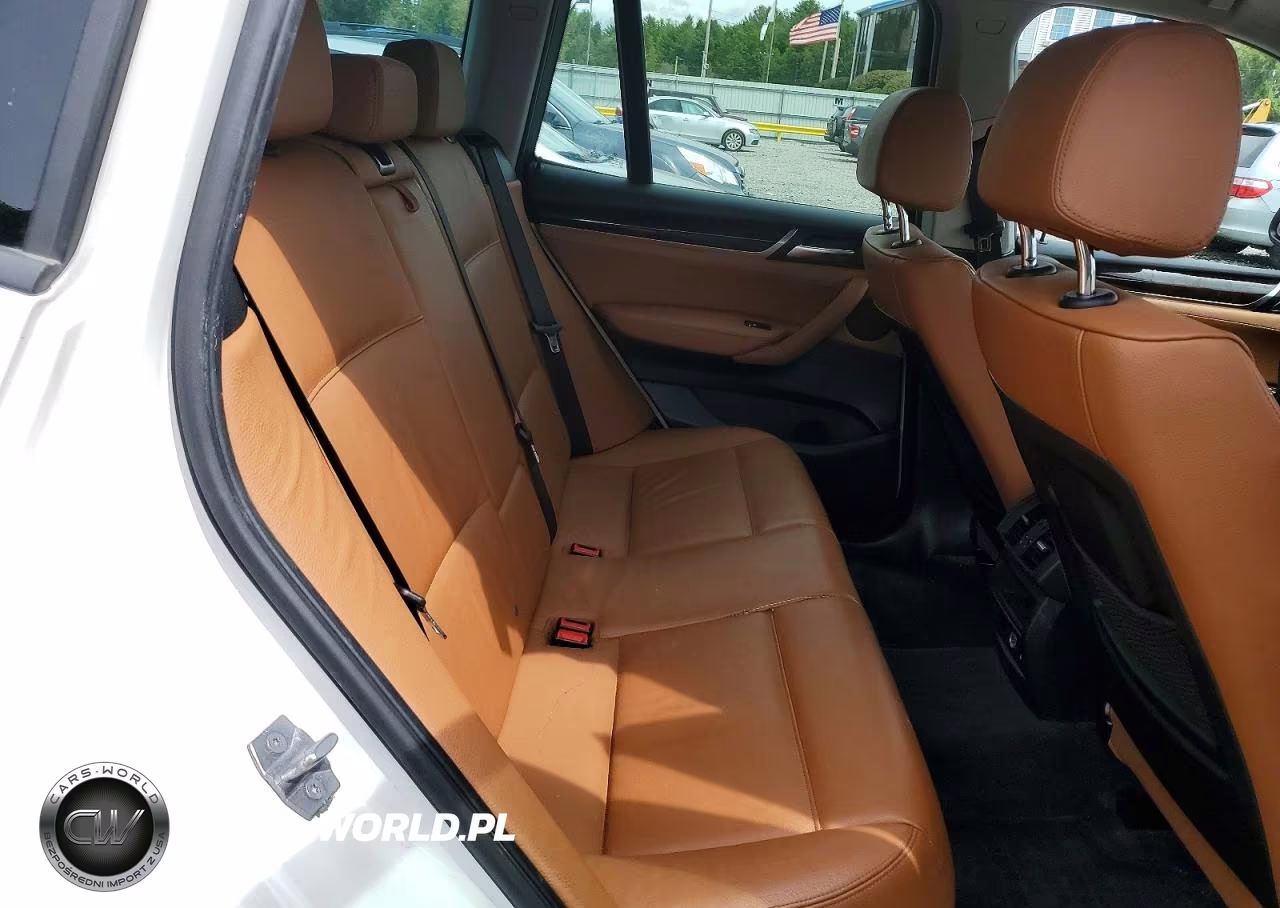 2017 BMW X3 xDrive28I VIN:5UXWX9C30H0T22440 - 11