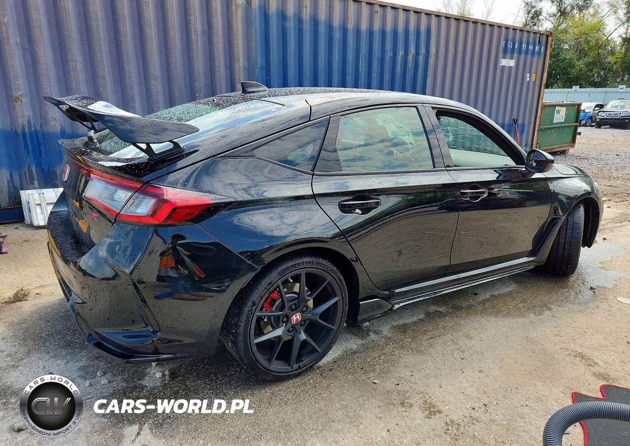 2026 Honda Civic Type-R VIN:JHMFL5G48TX000698 - 3