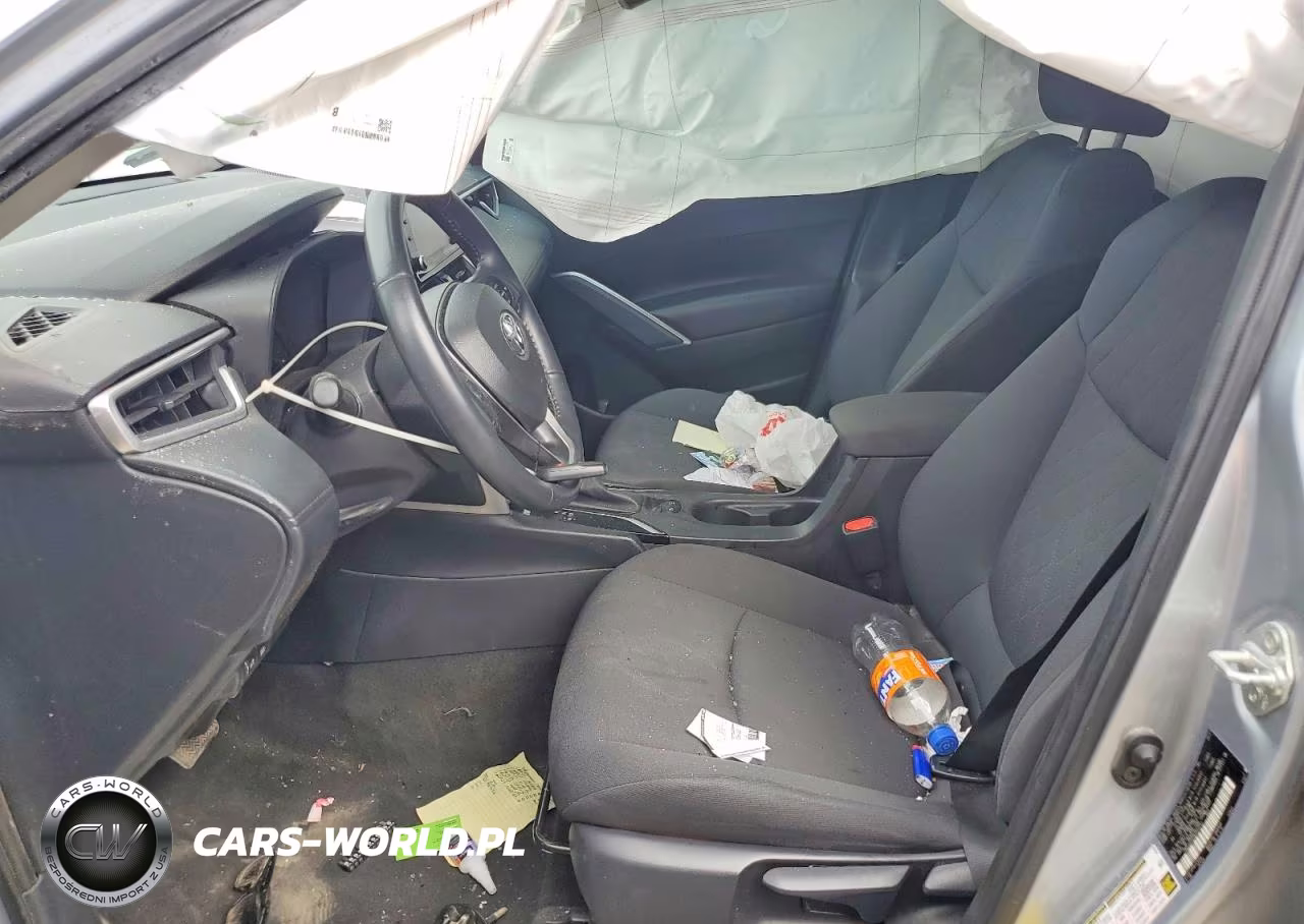 2022 Toyota Corolla Cross Le VIN:7MUCAAAG9NV002593 - 7