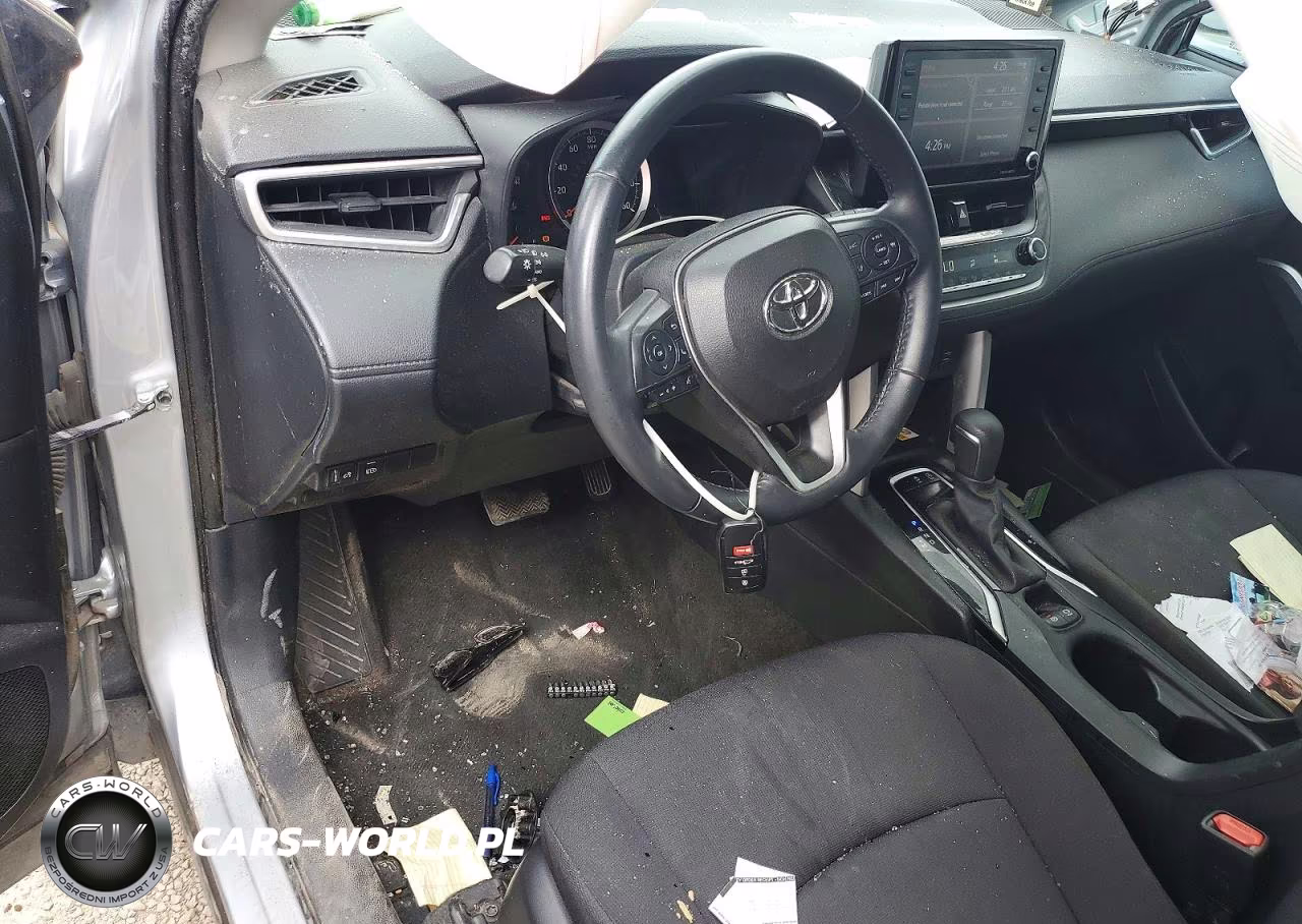 2022 Toyota Corolla Cross Le VIN:7MUCAAAG9NV002593 - 8