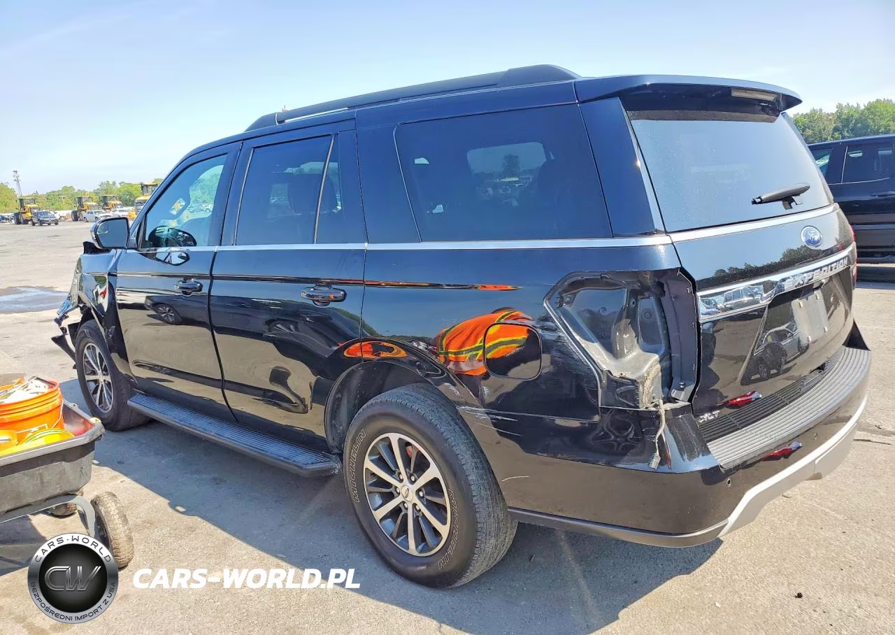 2018 Ford Expedition Xlt VIN:1FMJU1JT8JEA16499 - 2