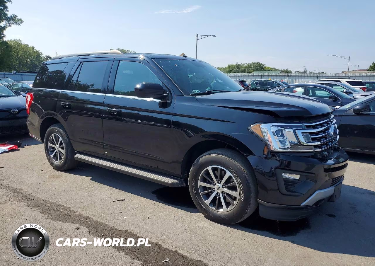 2018 Ford Expedition Xlt VIN:1FMJU1JT8JEA16499 - 4