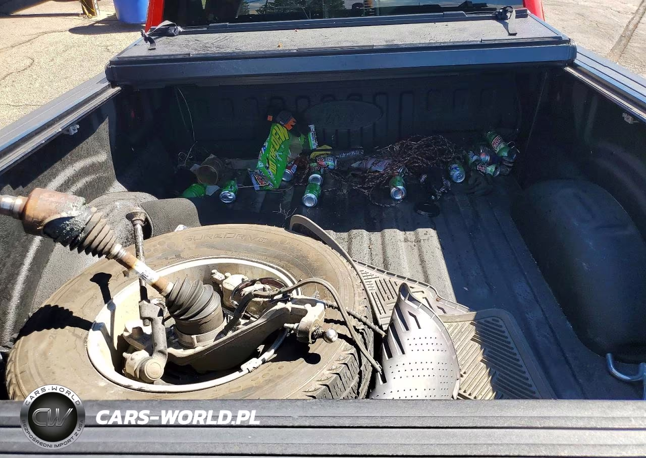 2020 Ford F150 VIN:1FTMF1EBXLKF20831 - 10