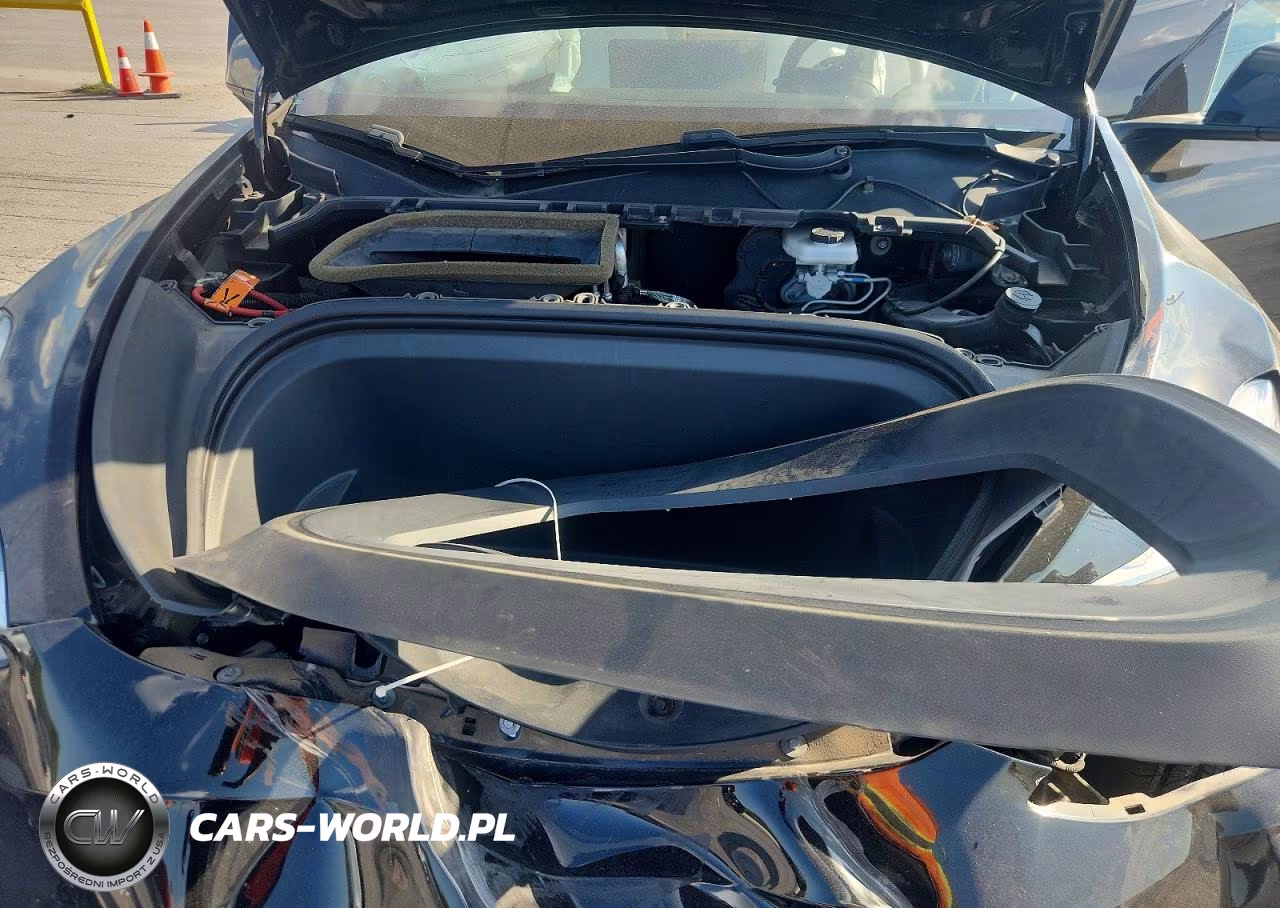 2021 Tesla Model Y VIN:5YJYGDEE8MF068788 - 11