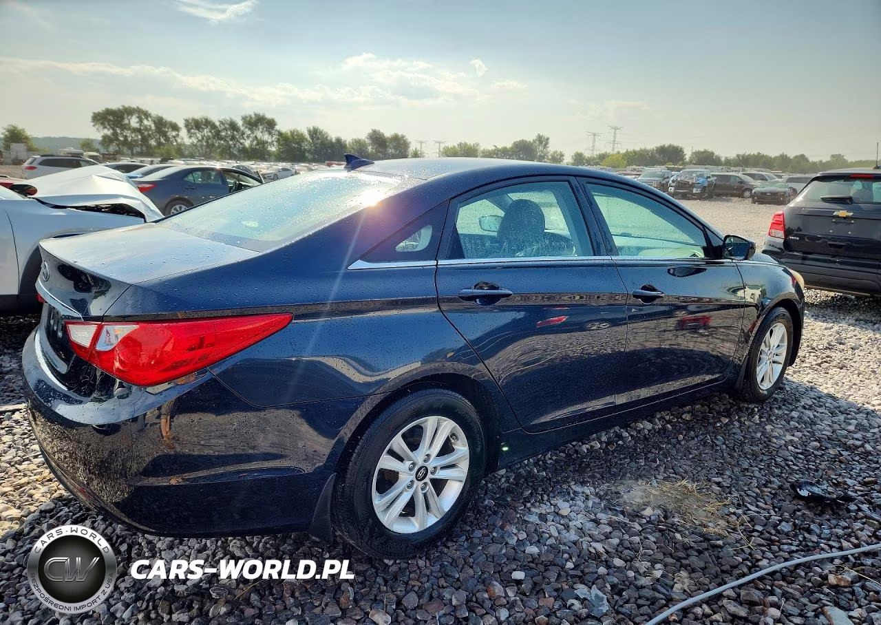 2013 Hyundai Sonata Gls VIN:5NPEB4AC1DH656779 - 3