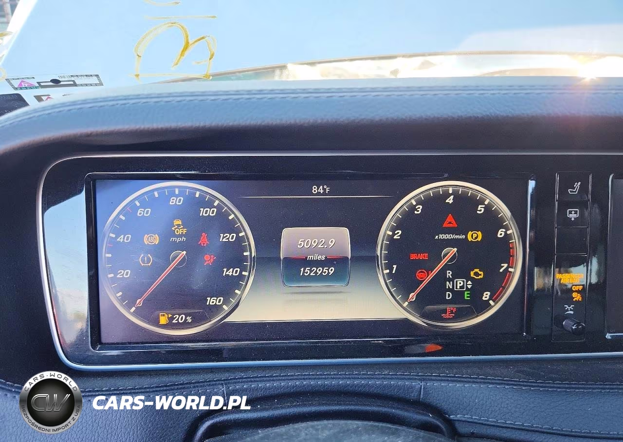 2015 Mercedes-Benz S 550 VIN:WDDUG8CB2FA131853 - 9