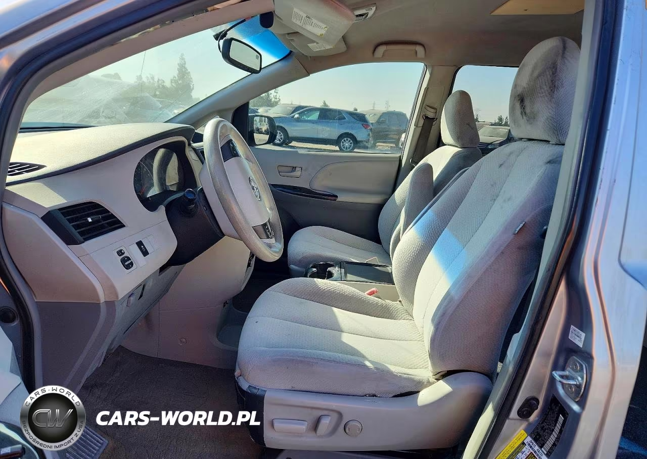 2012 Toyota Sienna Le VIN:5TDKK3DC4CS237231 - 7