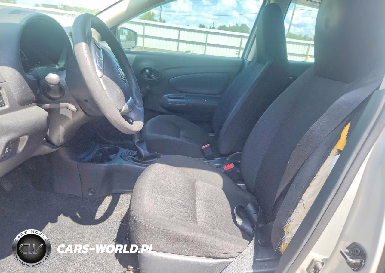 2016 Nissan Versa 1.6 S VIN:3N1CN7AP8GL881825 - 7