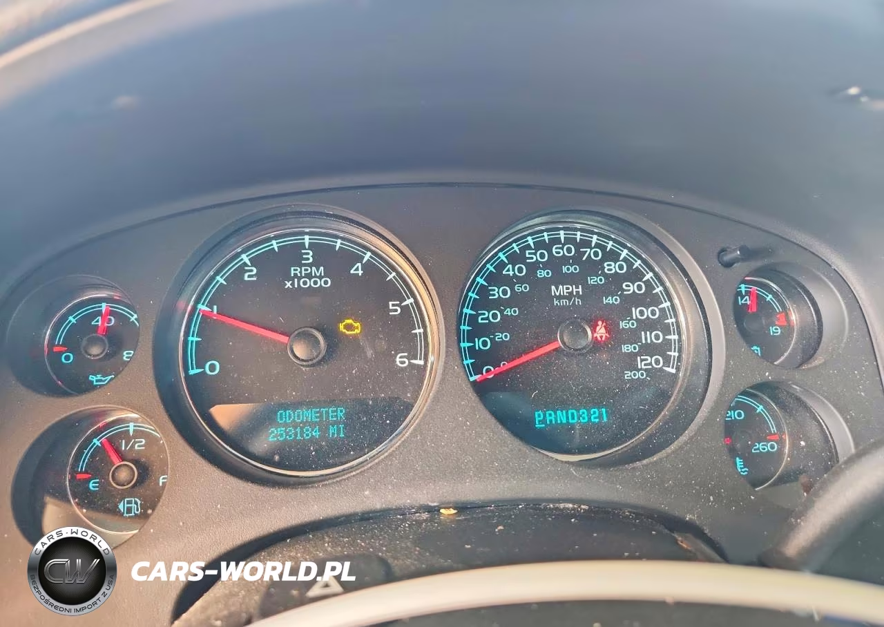 2007 Chevrolet Tahoe C1500 VIN:1GNFC13J57R134768 - 9