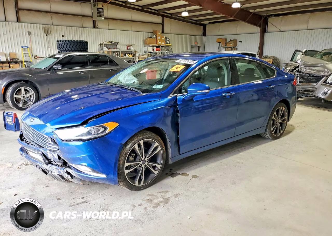 2017 Ford Fusion Titanium – zdjęcie 1 z 12