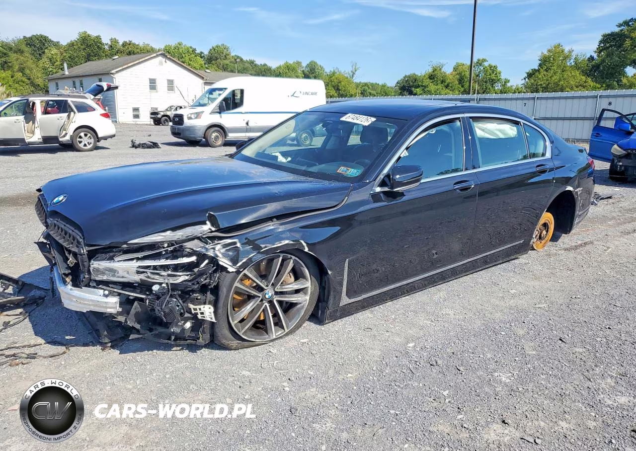2022 BMW 750 Xi