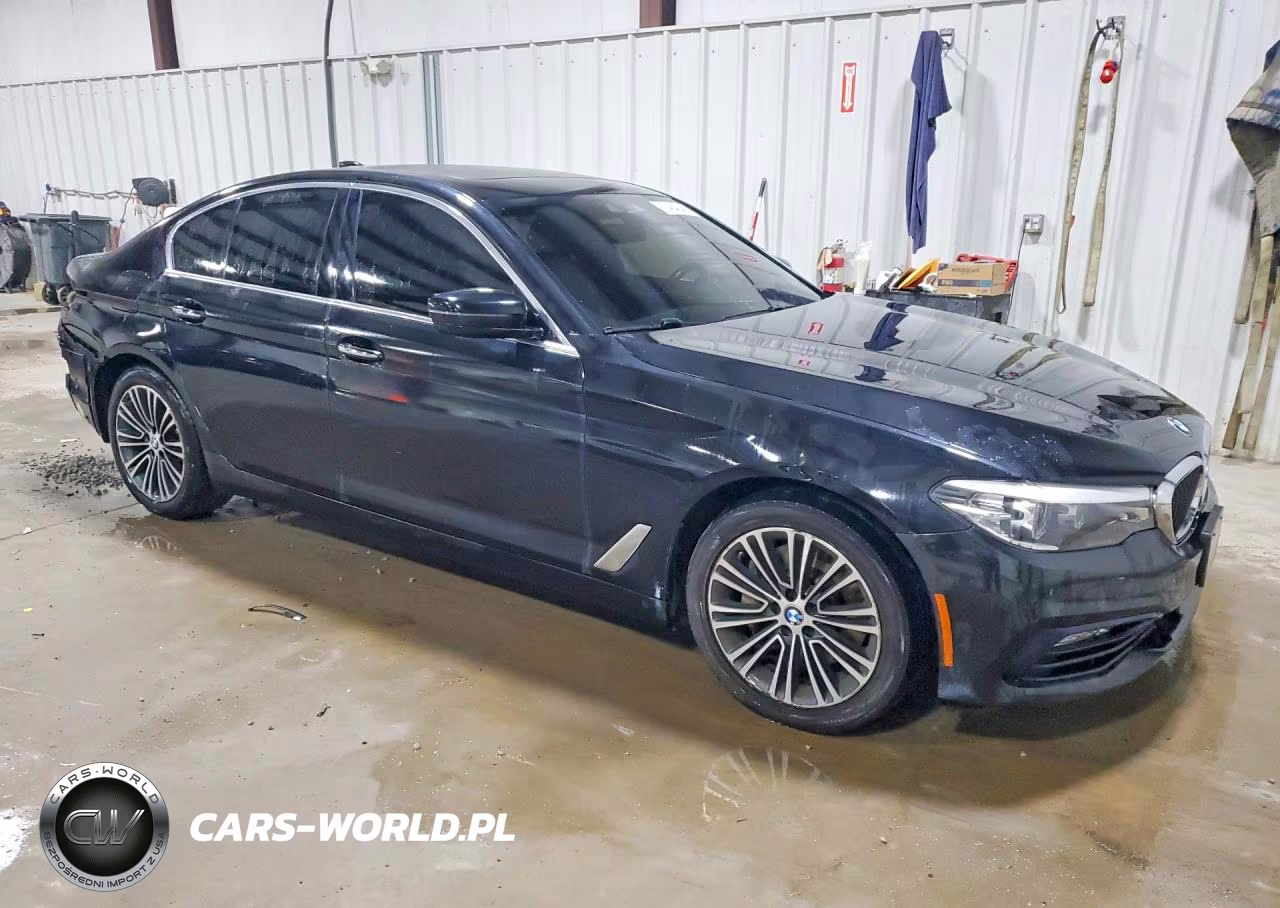 2018 BMW 530 Xi VIN:WBAJA7C51JWA73474 - 4