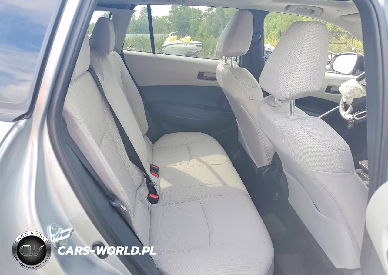 2026 Toyota Corolla Cross Le VIN:7MUBAAAG9TV180786 - 11